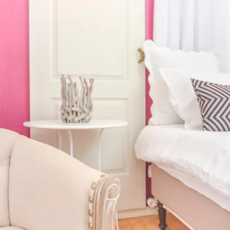 Bed and Breakfast Coquette 3*